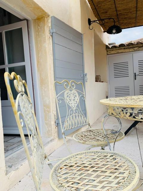 L'Oustaou D'Arles Villa Exteriör bild